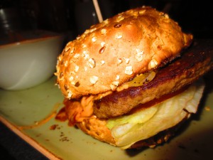 Der "Glücksschmied" kommt dem Chili-Cheeseburger am nächsten